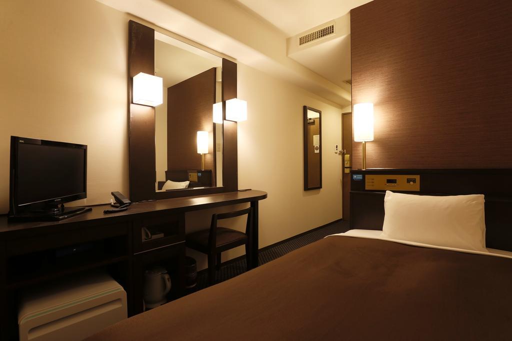 Nishitetsu Inn Shinsaibashi Osaka Exterior photo