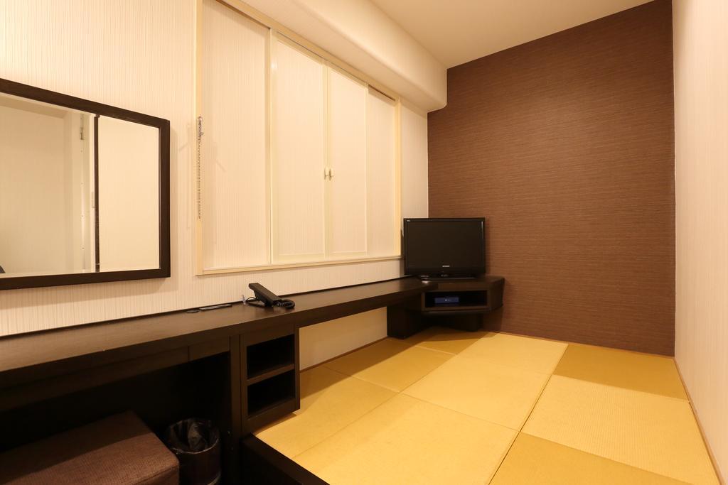Nishitetsu Inn Shinsaibashi Osaka Exterior photo